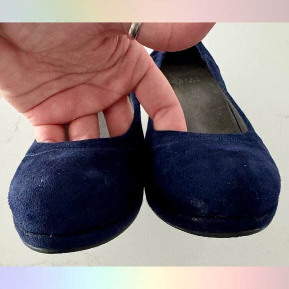 Stuart Weitzman “Rollers” Blue Suede Heels – Size 7 - Picture 3 of 13